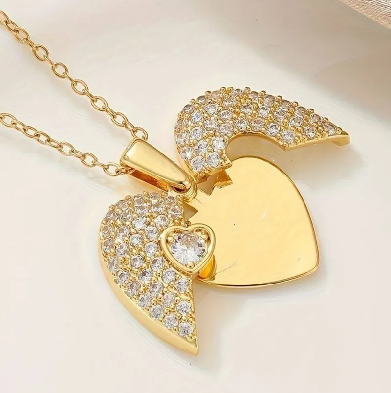 قلادة جناح القلب نكتبولك فيها اي اسم تحبو❤️